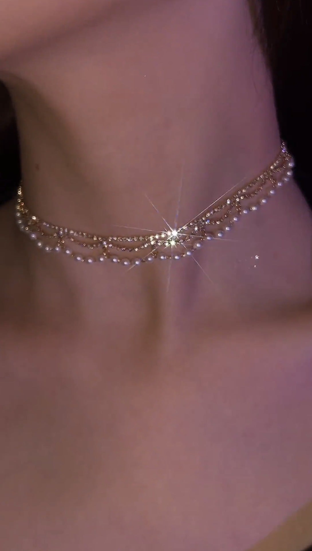 Pearl Choker freshwater pearl strand detail