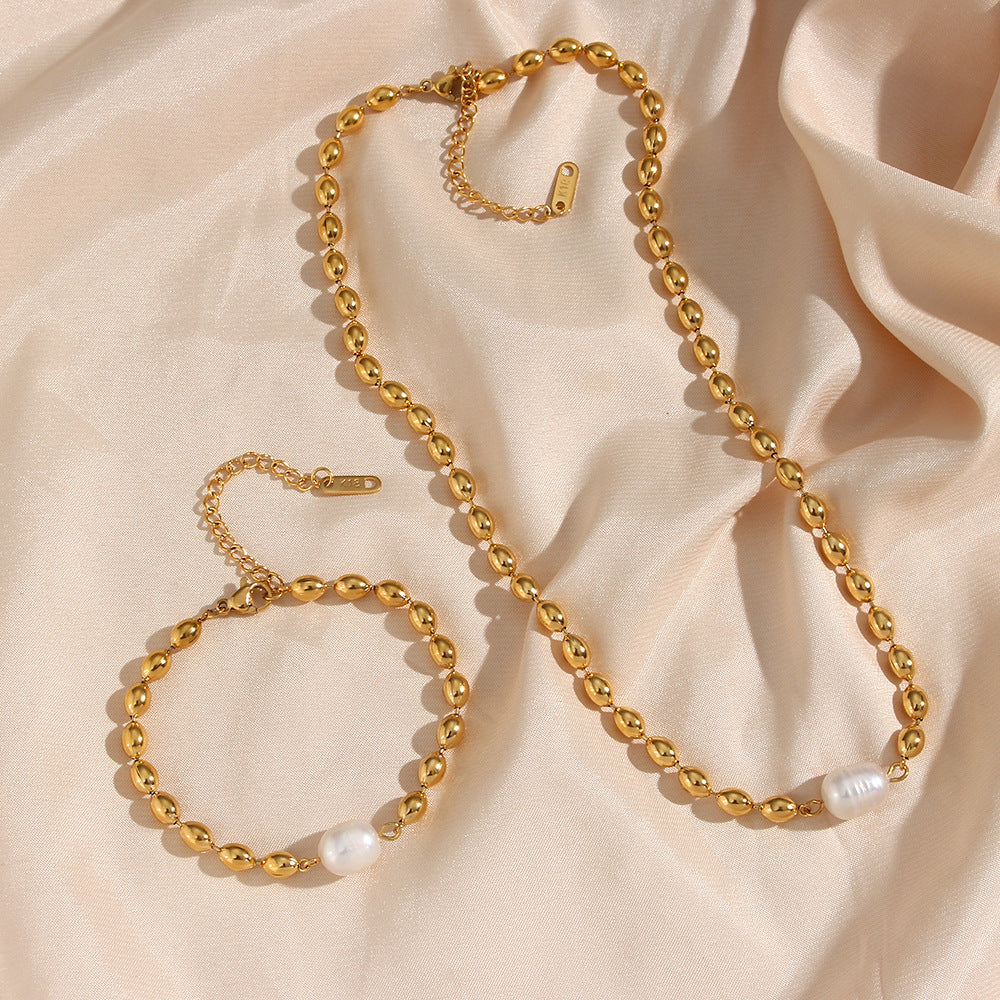 CHIVIQUE Neptune Freshwater Pearl Necklace strand